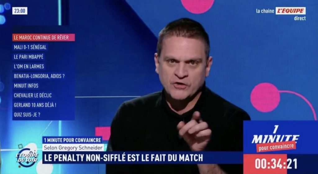 صحفي فرنسي: فضائح التحكيم الأفريقي في” كان المغرب”.. مهزلة!