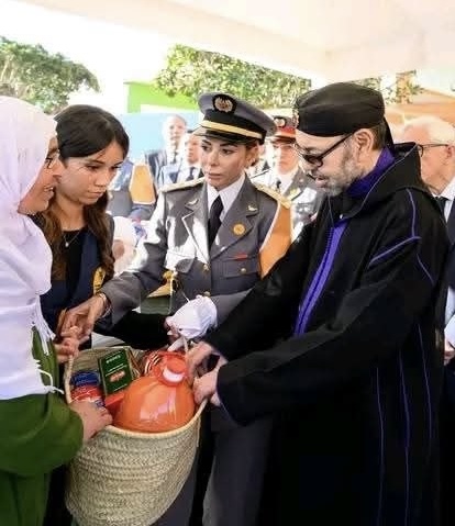محمد السادس يهين كرامة 5 ملايين أسرة مغربية ..قفة “الذل والعار “