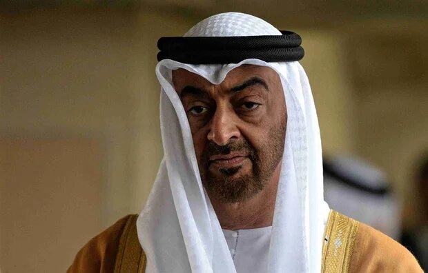 محمد بن زايد يخرج من جحره منهارا نفسيا وفي حالة هستيريا.. ويهدد !
