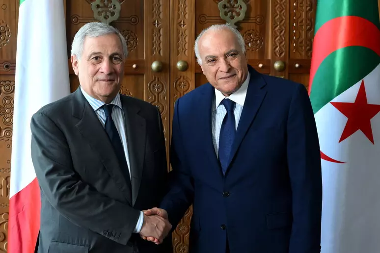 الجزائر وإيطاليا ترحبان بوقف إطلاق النار في الشرق الأوسط