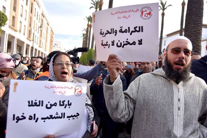 المخزن بين وهم الدولة الاجتماعية وجحيم الغلاء: الشارع يغلي والحكومة تتفرج