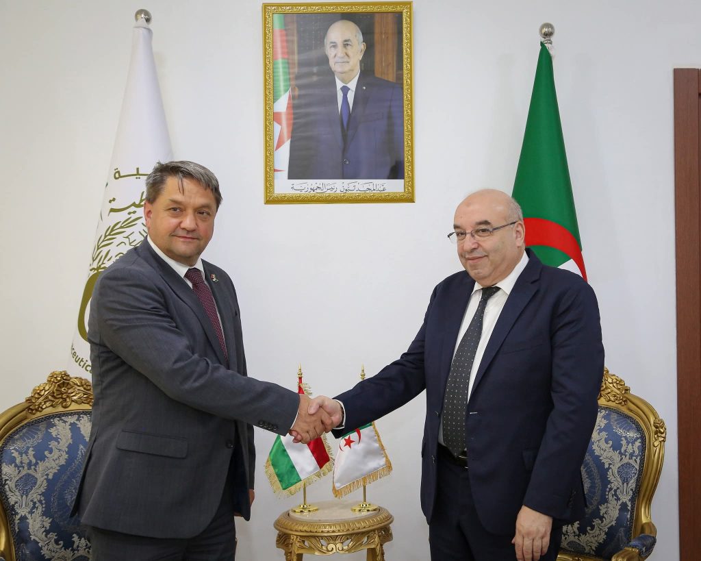 Algeria and Hungary exploring to strengthen partnership in the pharmaceutical industry and clinical research.