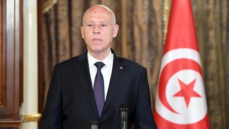 قيس سعيد يرد:الدولة لا تُدار بالتدوينات والصفحات المشبوهة