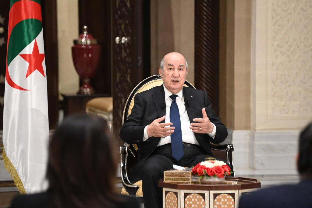 الرئيس تبون: بابا الفاتيكان دحض خرافة المستعمر السابق بأنه هو من خلق الجزائر