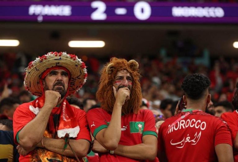 الجماهير المغربية تتلقى أول هزيمة قبل صافرة المونديال!