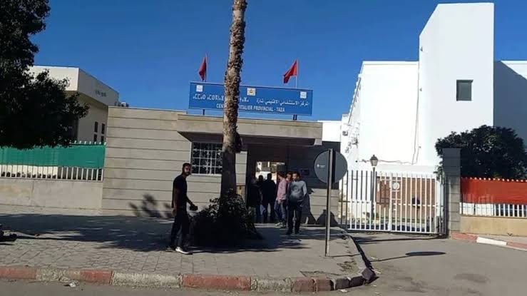 وفاة مواطن أمام مستشفى.. سقوط الأقنعة وانكشاف حقيقة أزمة الصحة في المغرب