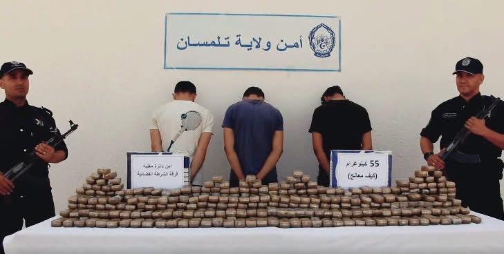 الجزائر.. ضبط أزيد من 71 كلغ من الكيف المعالج مصدرها المغرب