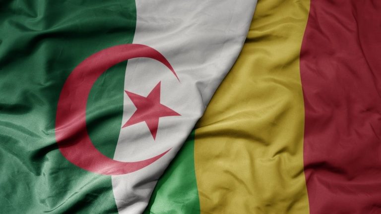 مالي تعود إلى البوابة الجزائرية.. المصالحة تفتح اقتصاد الساحل