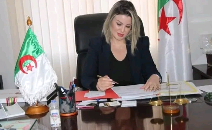 القضاء الجزائري يرفض طلب الإفراج عن المحامية لطيفة ديب